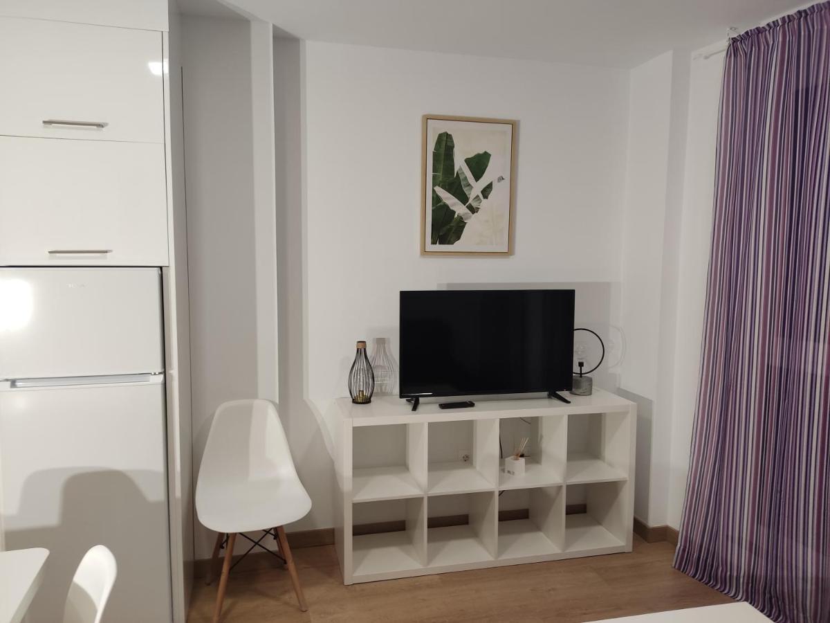 Sfr40 Apartment Lugo Bagian luar foto
